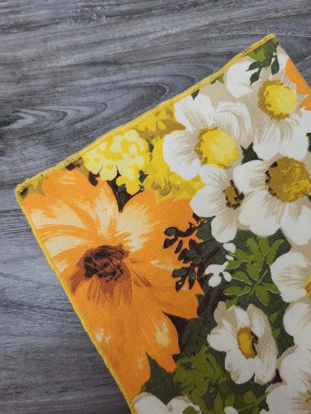 Vintage Floral Cotton Square Napkins Set Of 4 1970s